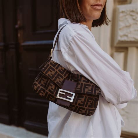 the Fendi baguette